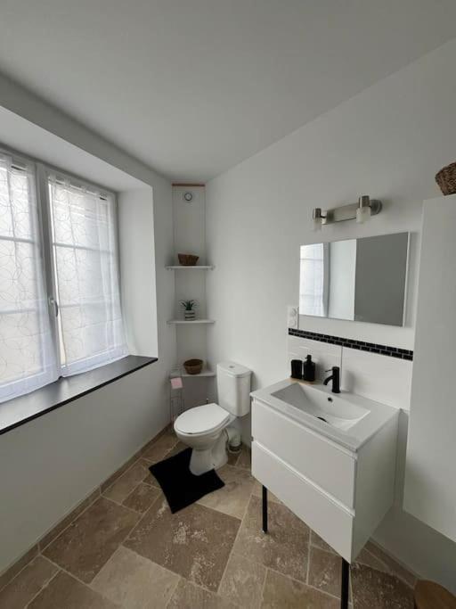 Charmante Maison De Bourg Cosy Acces Wifi Sepmes エクステリア 写真