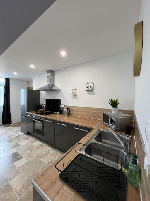 Charmante Maison De Bourg Cosy Acces Wifi Sepmes エクステリア 写真